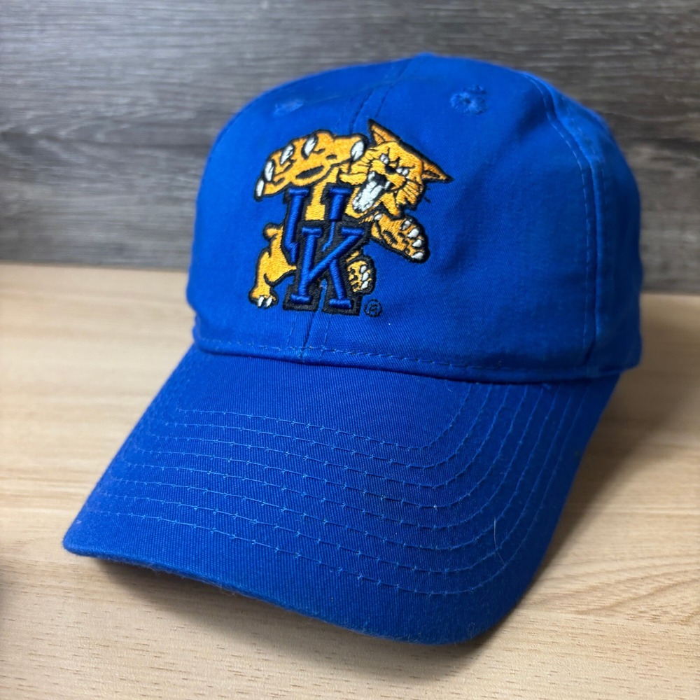 Kentucky‎ Wildcats Hat Cap Strap Back Blue Embroidered Basketball Vintage Logo